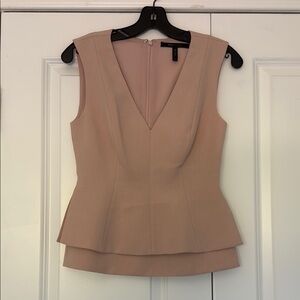 BCBGMaxAzria Light Pink Peplum Blouse Fitted V-Neck EUC